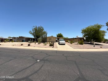 15431 16th Dr, Phoenix, AZ 85023