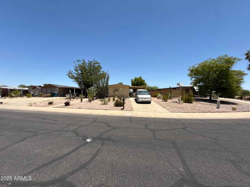 15431 16th Dr, Phoenix, AZ 85023