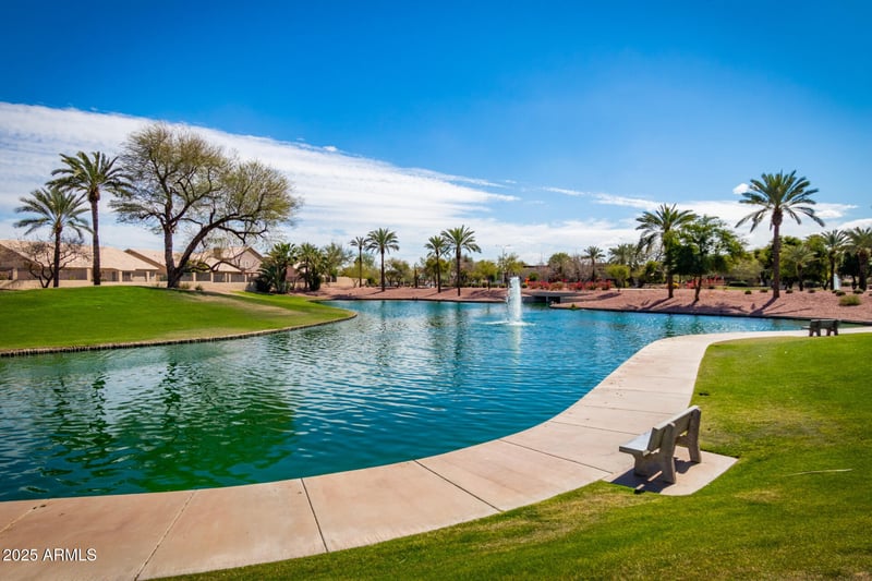 15431 36th Pl, Phoenix, AZ 85044
