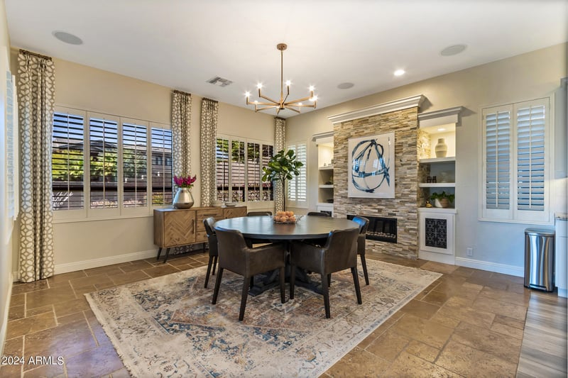 15432 S 4th Dr, Phoenix, AZ 85045