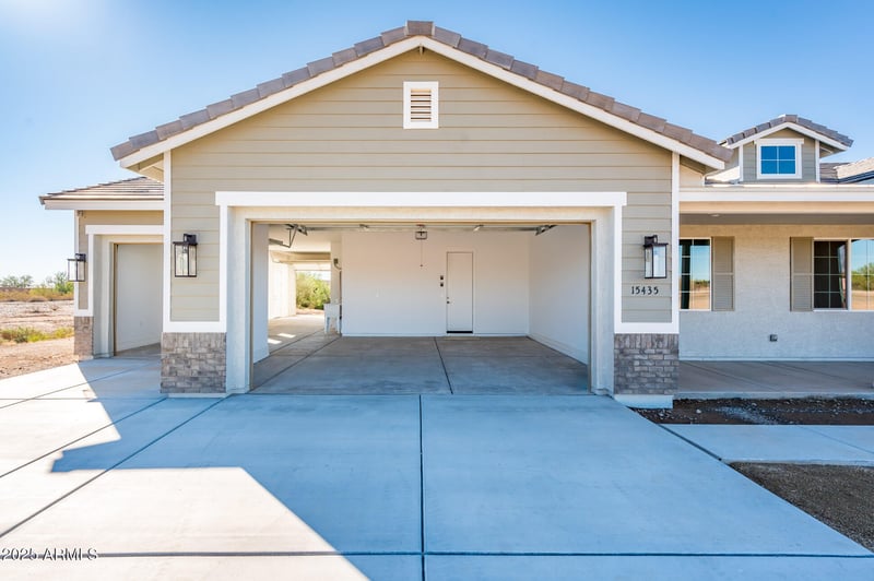 15435 Bajada --, Surprise, AZ 85387