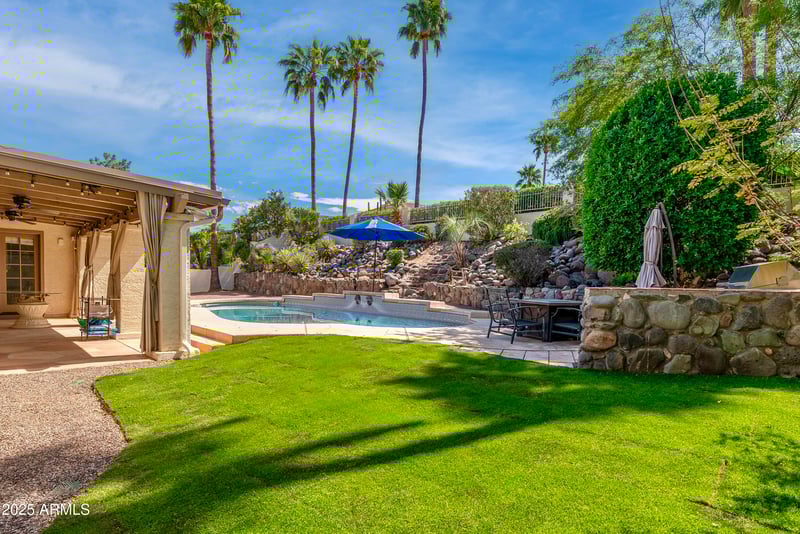 15436 19th Way, Phoenix, AZ 85022