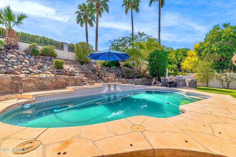 15436 19th Way, Phoenix, AZ 85022