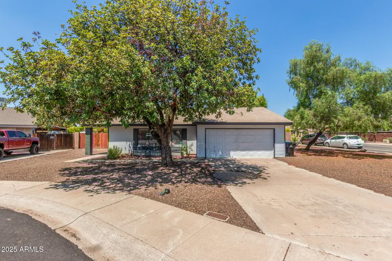15436 23rd Ave, Phoenix, AZ 85023