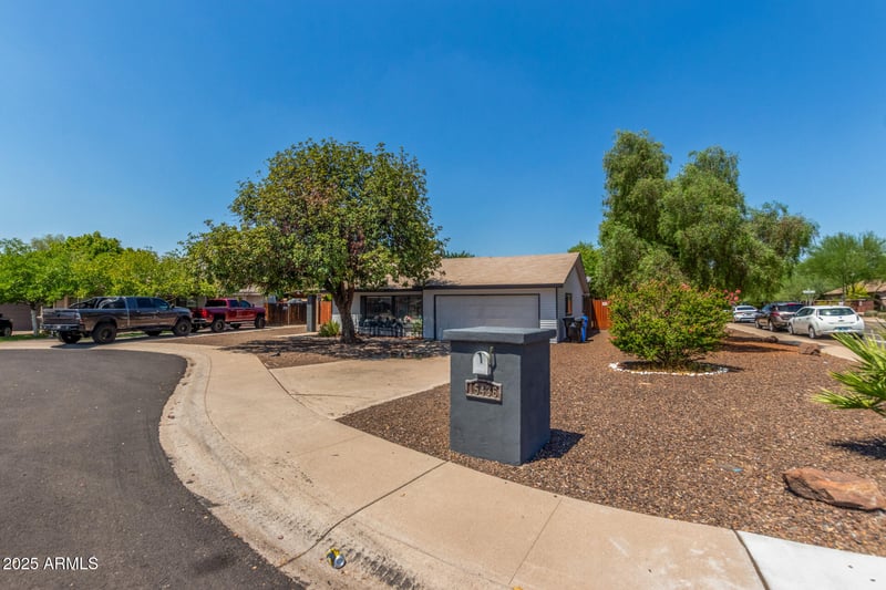 15436 23rd Ave, Phoenix, AZ 85023