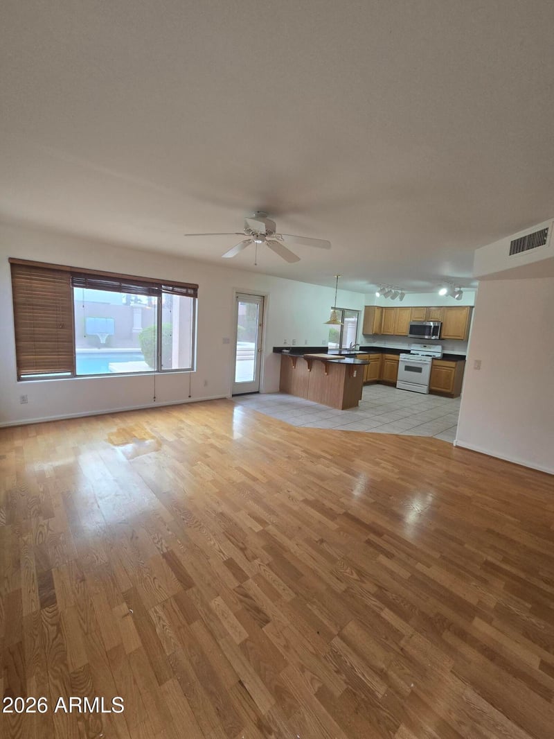 15436 S 46th Pl, Phoenix, AZ 85044