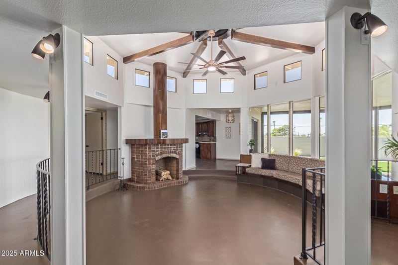 1545 Christy Dr, Phoenix, AZ 85020