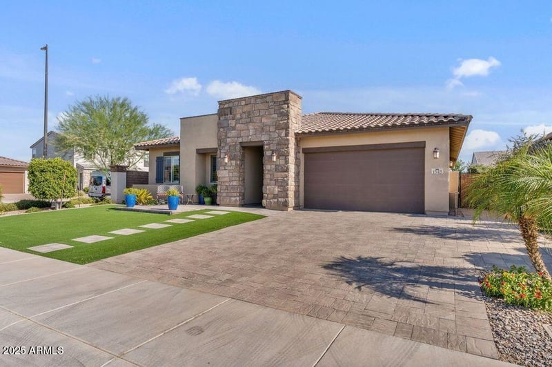 1545 Powell Way, Gilbert, AZ 85298