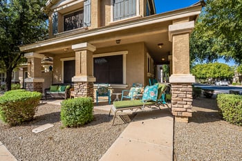 1545 S Owl Dr, Gilbert, AZ 85296
