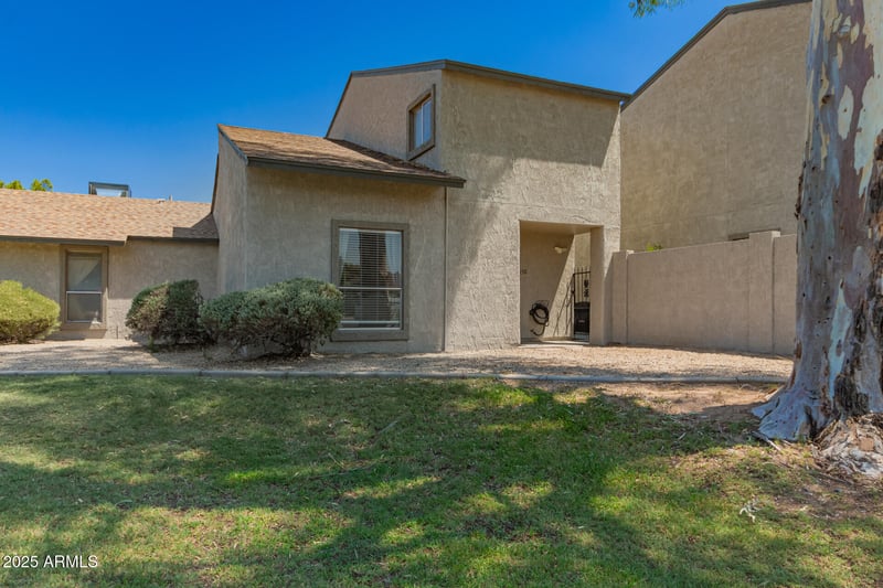 15450 2nd Pl, Phoenix, AZ 85022