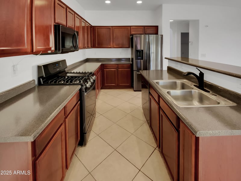 15451 Aster Dr, Surprise, AZ 85379