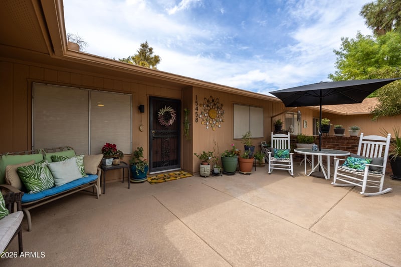 15458 Lakeforest Dr, Sun City, AZ 85351