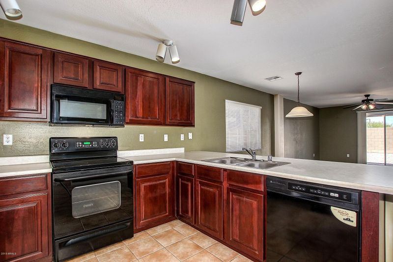 1546 S 226th Dr, Buckeye, AZ 85326