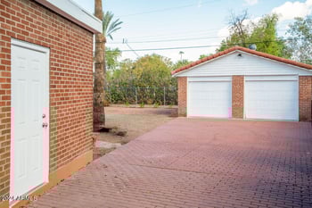 1546 Windsor Ave, Phoenix, AZ 85007