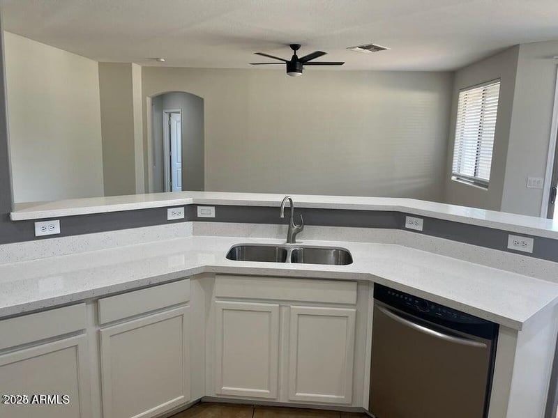 15461 Jefferson St, Goodyear, AZ 85338