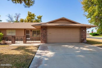 15462 Lakeforest Dr, Sun City, AZ 85351
