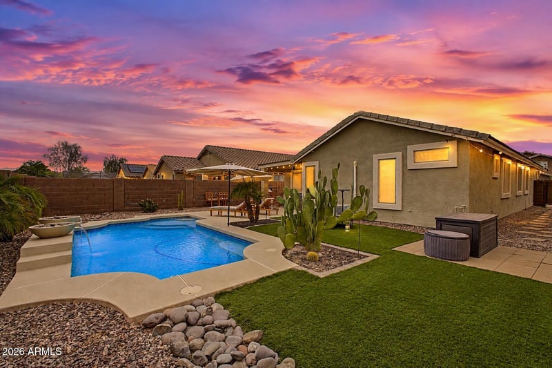 15465 Shangri La Rd, Surprise, AZ 85379