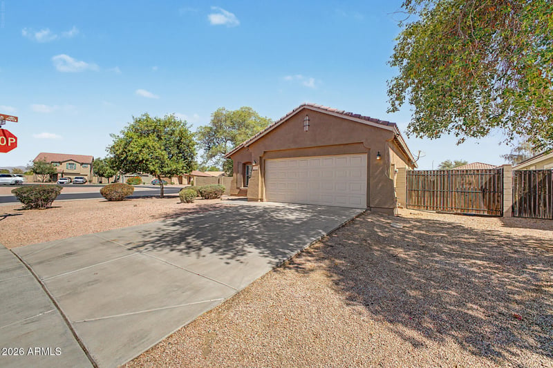 15466 Cameron Dr, Surprise, AZ 85379
