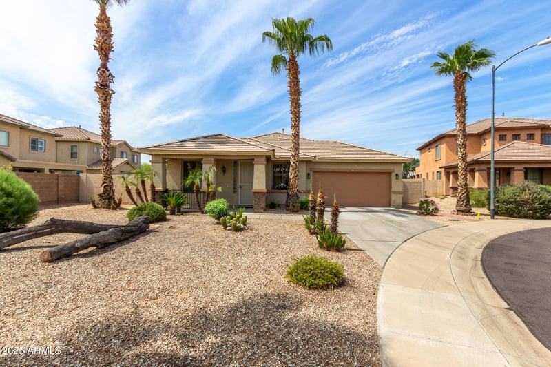 15471 Post Cir, Surprise, AZ 85374