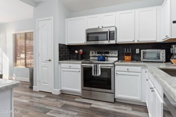 15472 W Mescal St, Surprise, AZ 85379