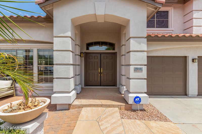 1548 E Canyon Way, Chandler, AZ 85249