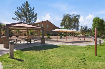 1548 Sand Dune Dr, Gilbert, AZ 85233