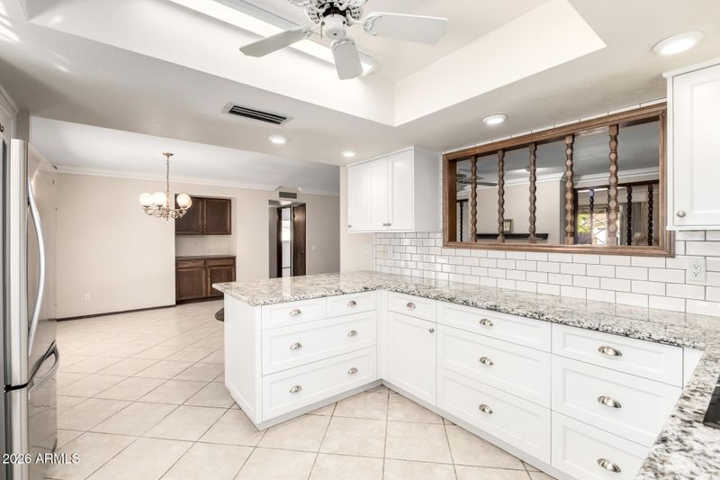 1549 E Greenway St, Mesa, AZ 85203