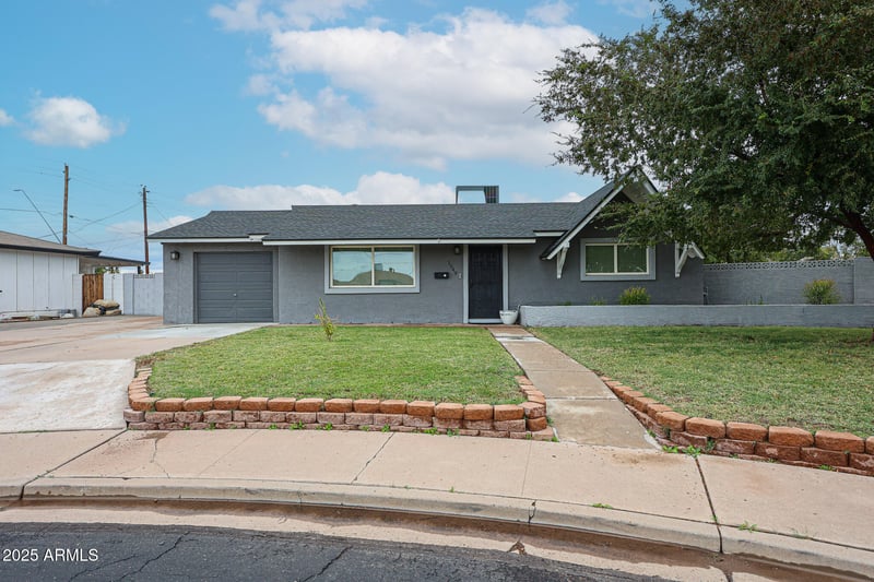 1549 Fern Cir, Mesa, AZ 85201