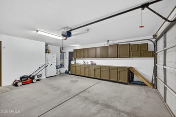 155 Brangus Way, San Tan Valley, AZ 85143