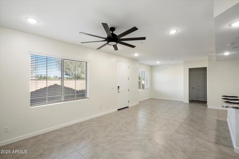 155 Lakeview Blvd #108, Chandler, AZ 85225