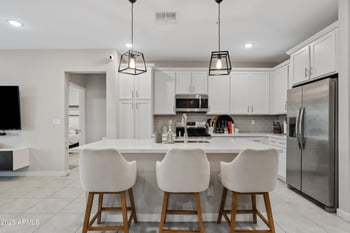 155 Lakeview Blvd #206, Chandler, AZ 85225