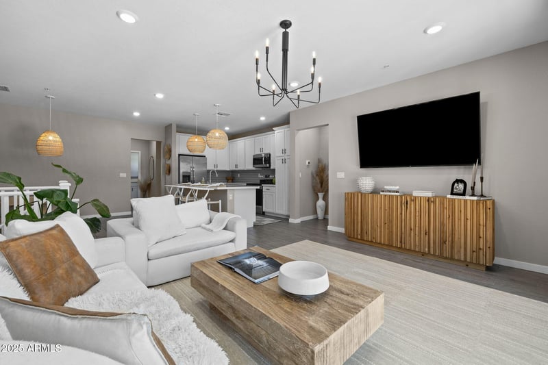 155 Lakeview Blvd #221, Chandler, AZ 85225