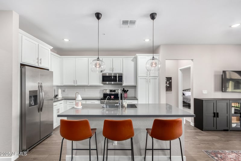 155 Lakeview Blvd #260, Chandler, AZ 85225