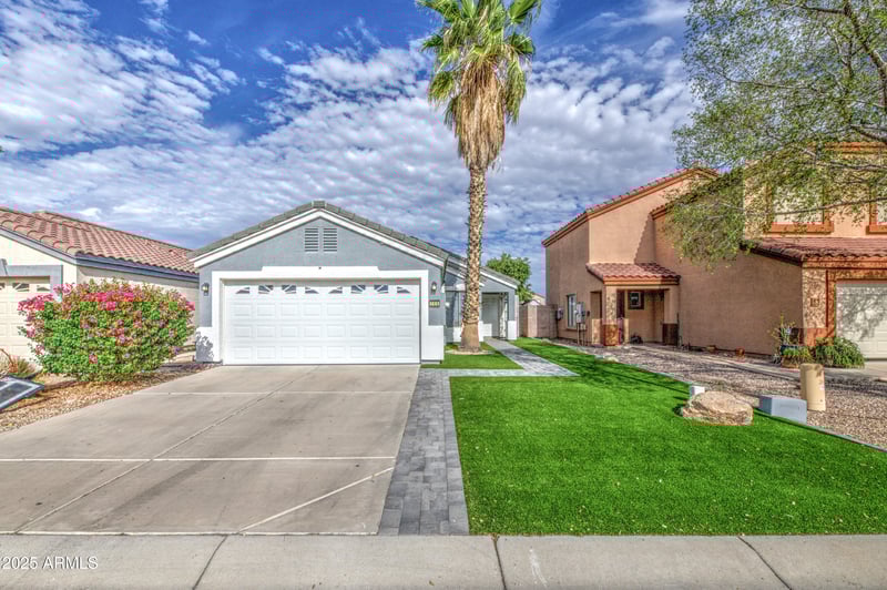 155 Parkwood St, Mesa, AZ 85208