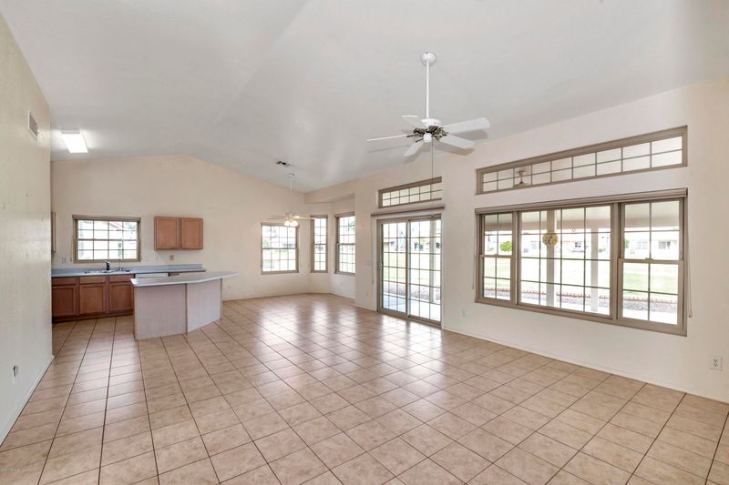 1550 E Bellerive Ct, Chandler, AZ 85249