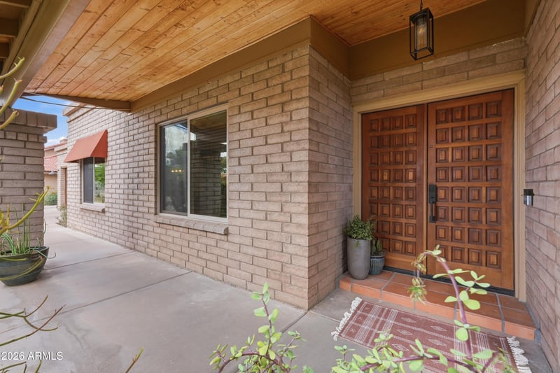 1550 Greentree Dr, Tempe, AZ 85284