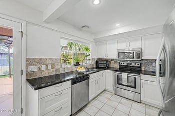 1550 Stapley Dr #67, Mesa, AZ 85203