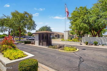 1550 Stapley Dr #67, Mesa, AZ 85203