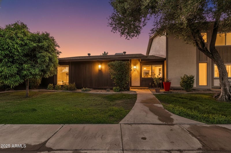 1550 Stapley Dr #68, Mesa, AZ 85203