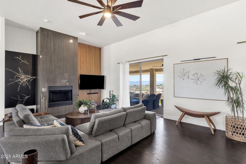 15513 Palisades Blvd, Fountain Hills, AZ 85268
