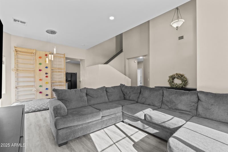 15516 Marconi Ave, Surprise, AZ 85374