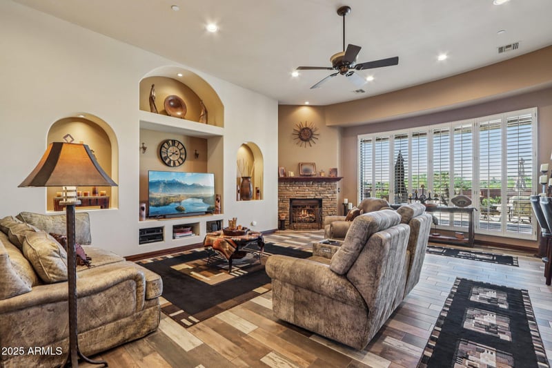 15519 E Tacony Dr, Fountain Hills, AZ 85268