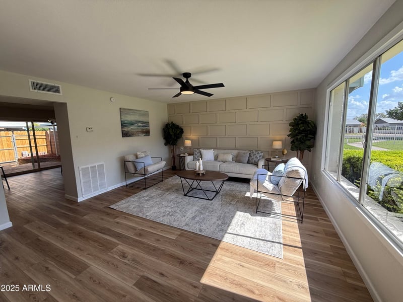 1552 Campbell Ave, Phoenix, AZ 85015