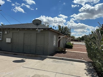 1552 Mcdowell Rd, Phoenix, AZ 85007