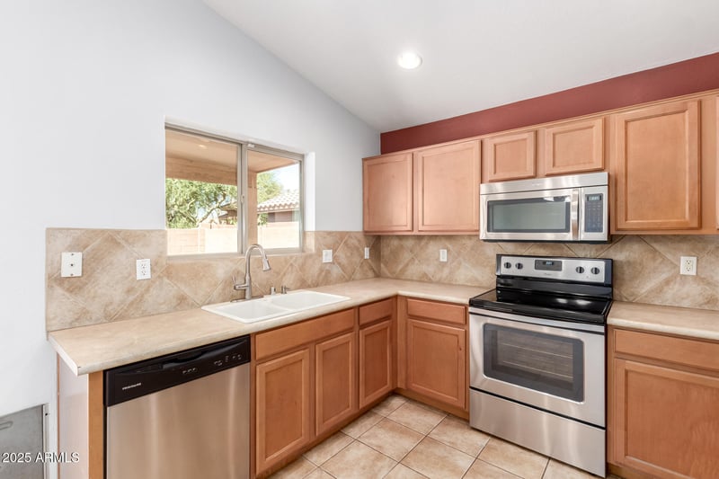 15522 Mohave Cir, Goodyear, AZ 85338