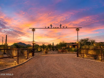15523 Peakview Rd, Surprise, AZ 85387