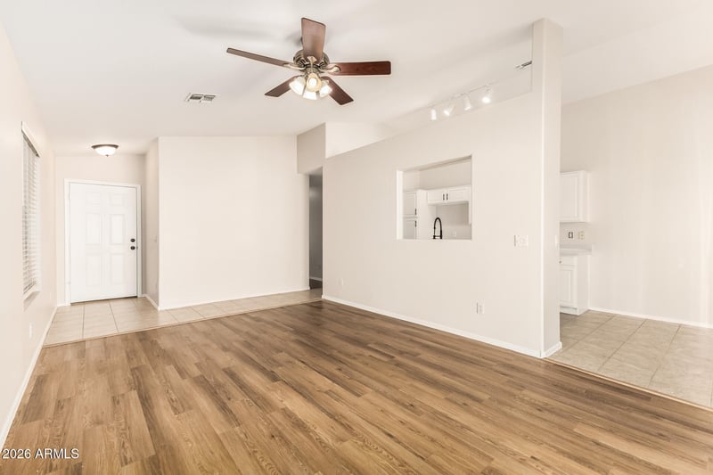 15526 Lisbon Ln, Surprise, AZ 85379