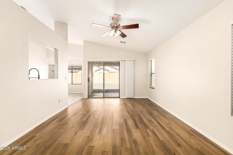 15526 Lisbon Ln, Surprise, AZ 85379