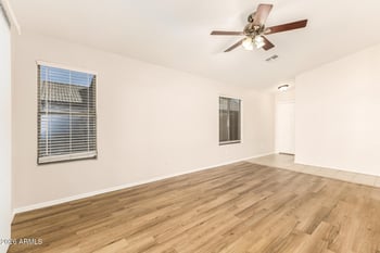 15526 Lisbon Ln, Surprise, AZ 85379