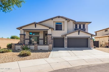 15527 Minnezona Ave, Goodyear, AZ 85395